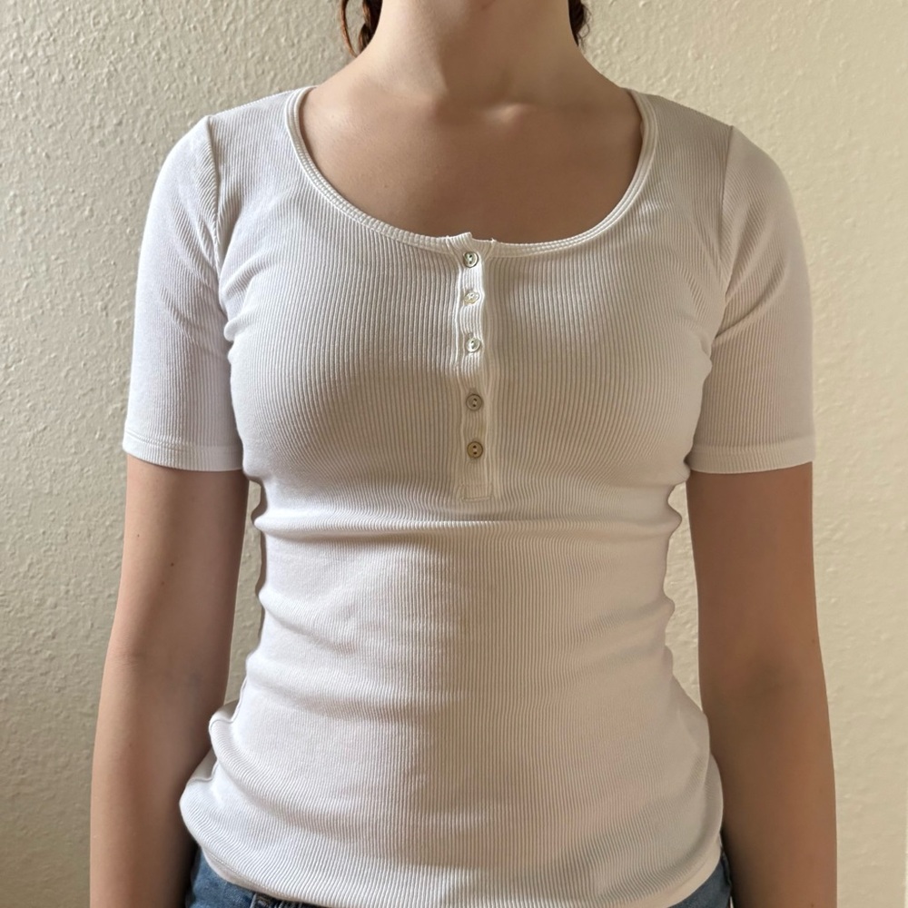 H&M Cream Ribbed Short Sleeve Top